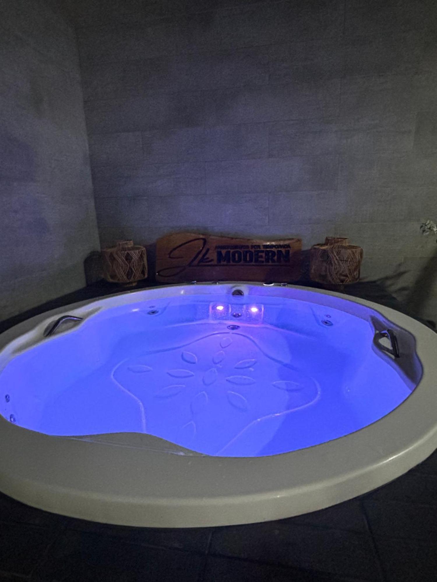 Luxuosa Cobertura Em Cabo Branco João Pessoa